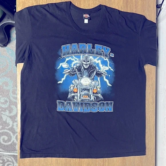 Harley Davidson Motorcycles graphic print skull riding bike lighting T shirt - Picture 1 of 5